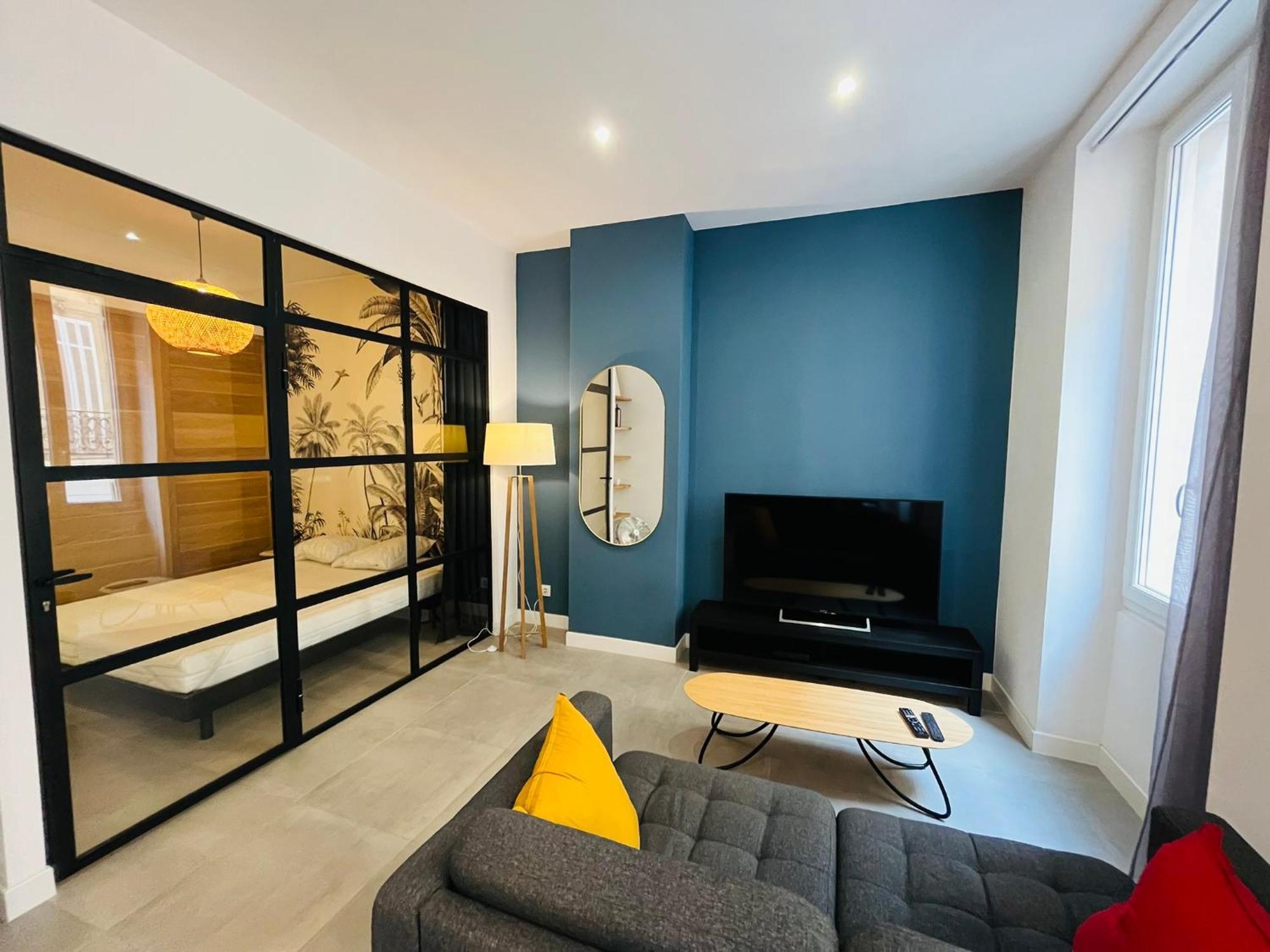 Joli T2 Moderne Au Coeur De Marseille - Place Castellane Εξωτερικό φωτογραφία